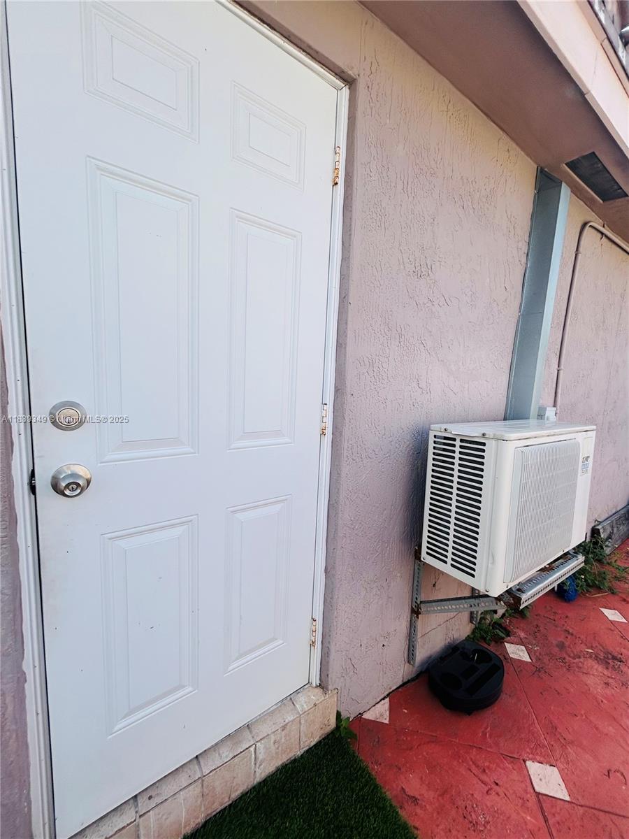 180 E 46th St, Hialeah, Florida image 30