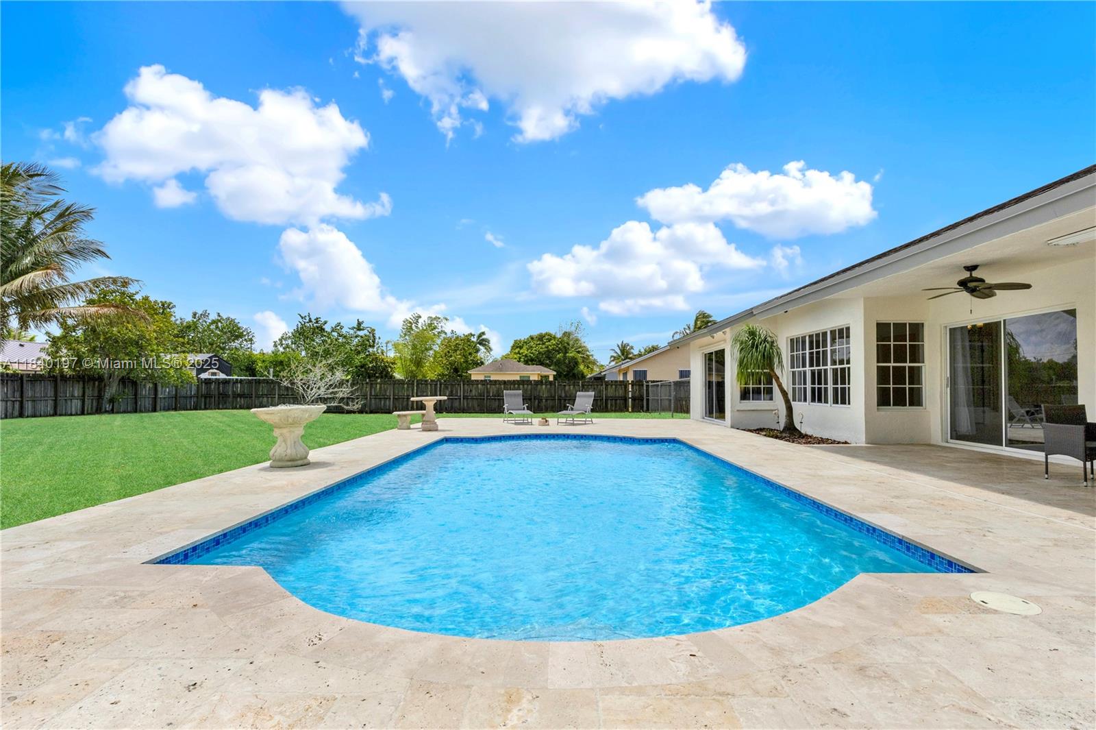 1641 NW 15th Ave, Homestead, Florida image 2