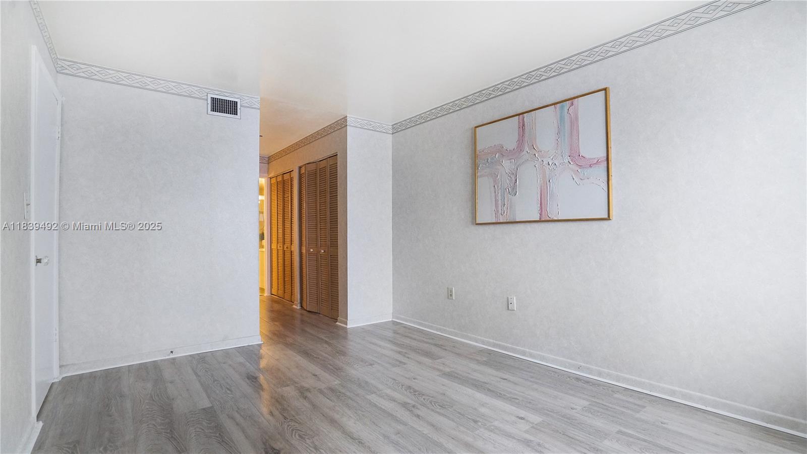 1033 Lenox Ave #304, Miami Beach, Florida image 5