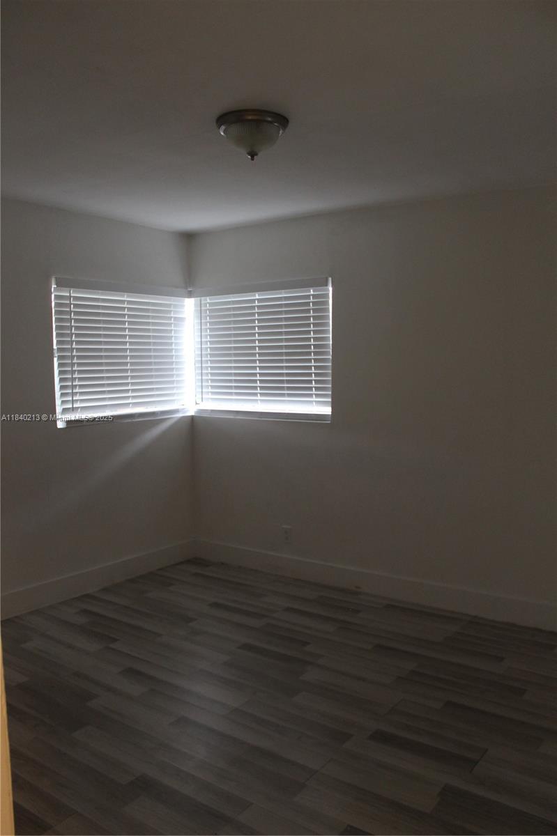 Residential, Hollywood, Florida image 12