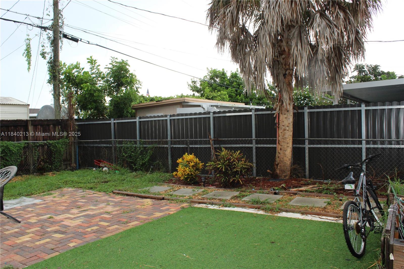 Residential, Hollywood, Florida image 22