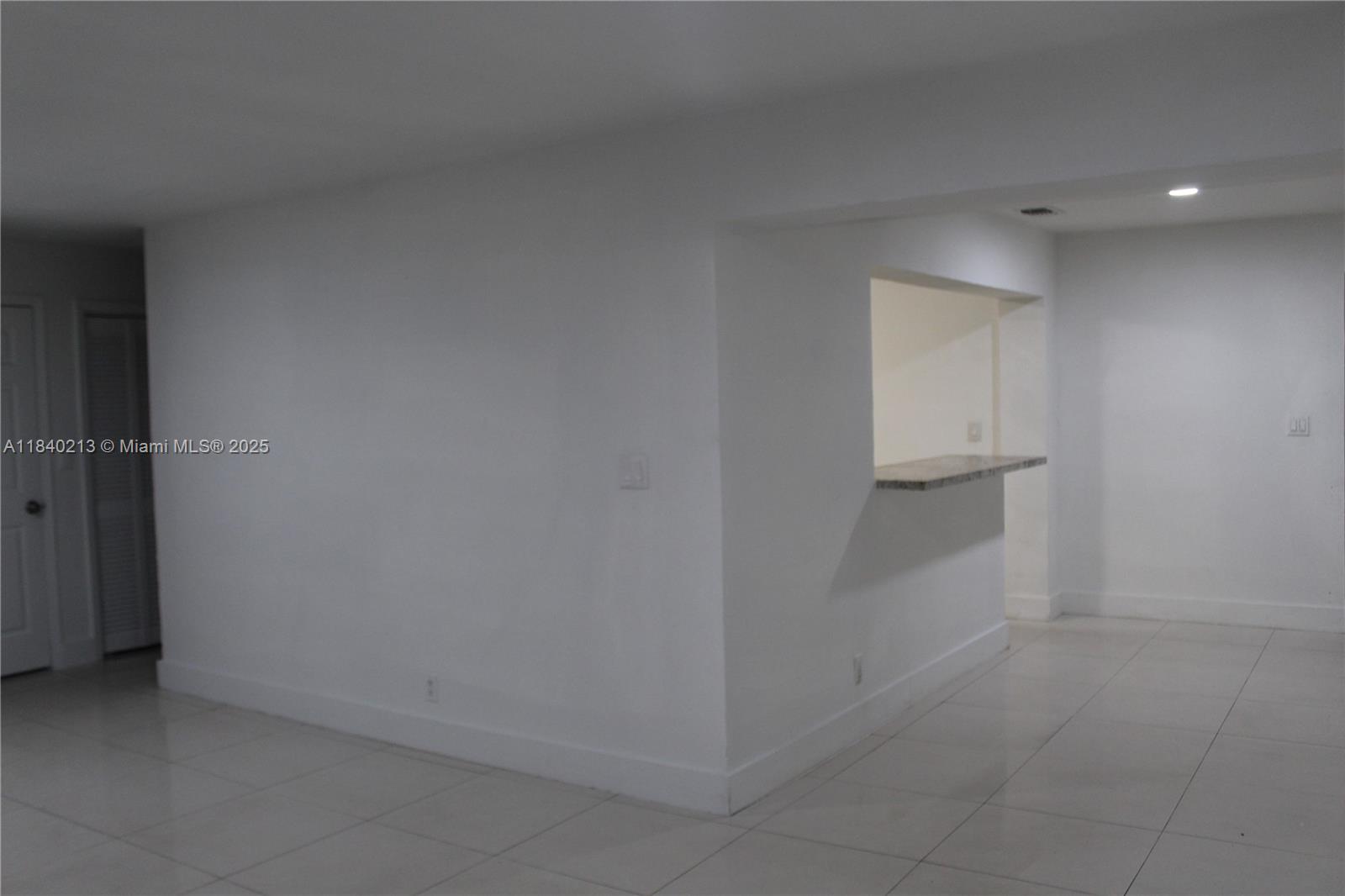 Residential, Hollywood, Florida image 28