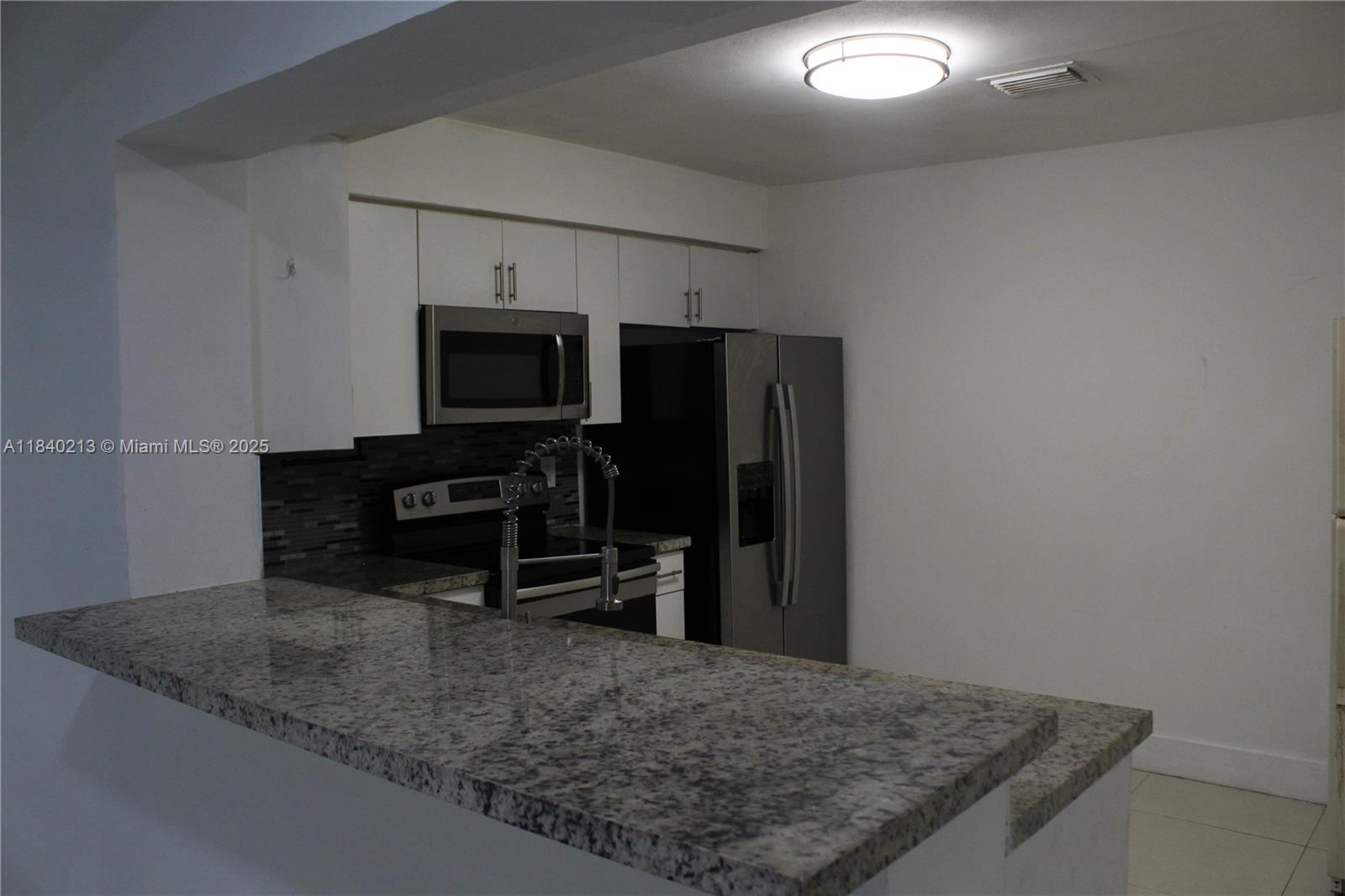 Residential, Hollywood, Florida image 6