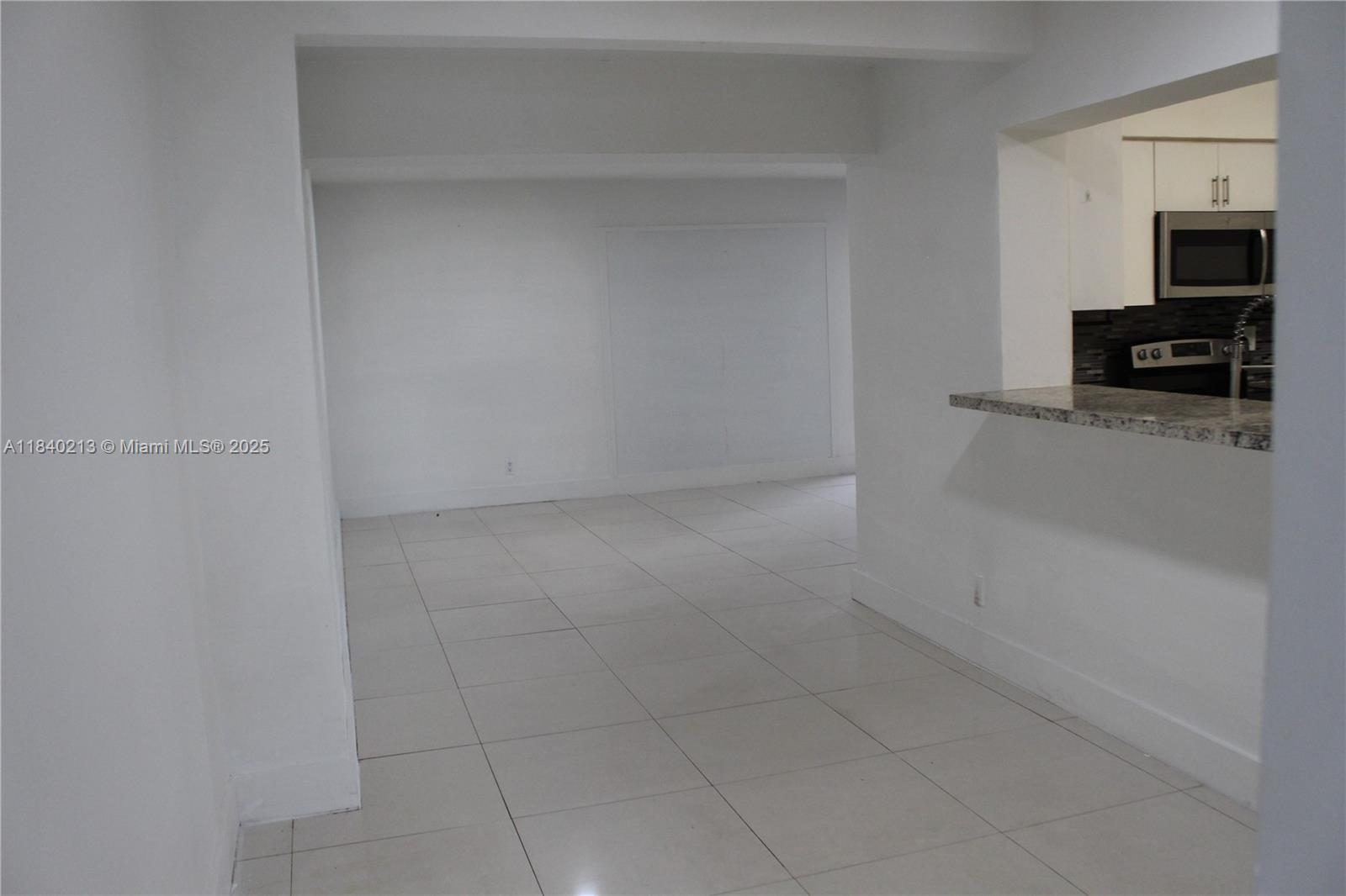 Residential, Hollywood, Florida image 9