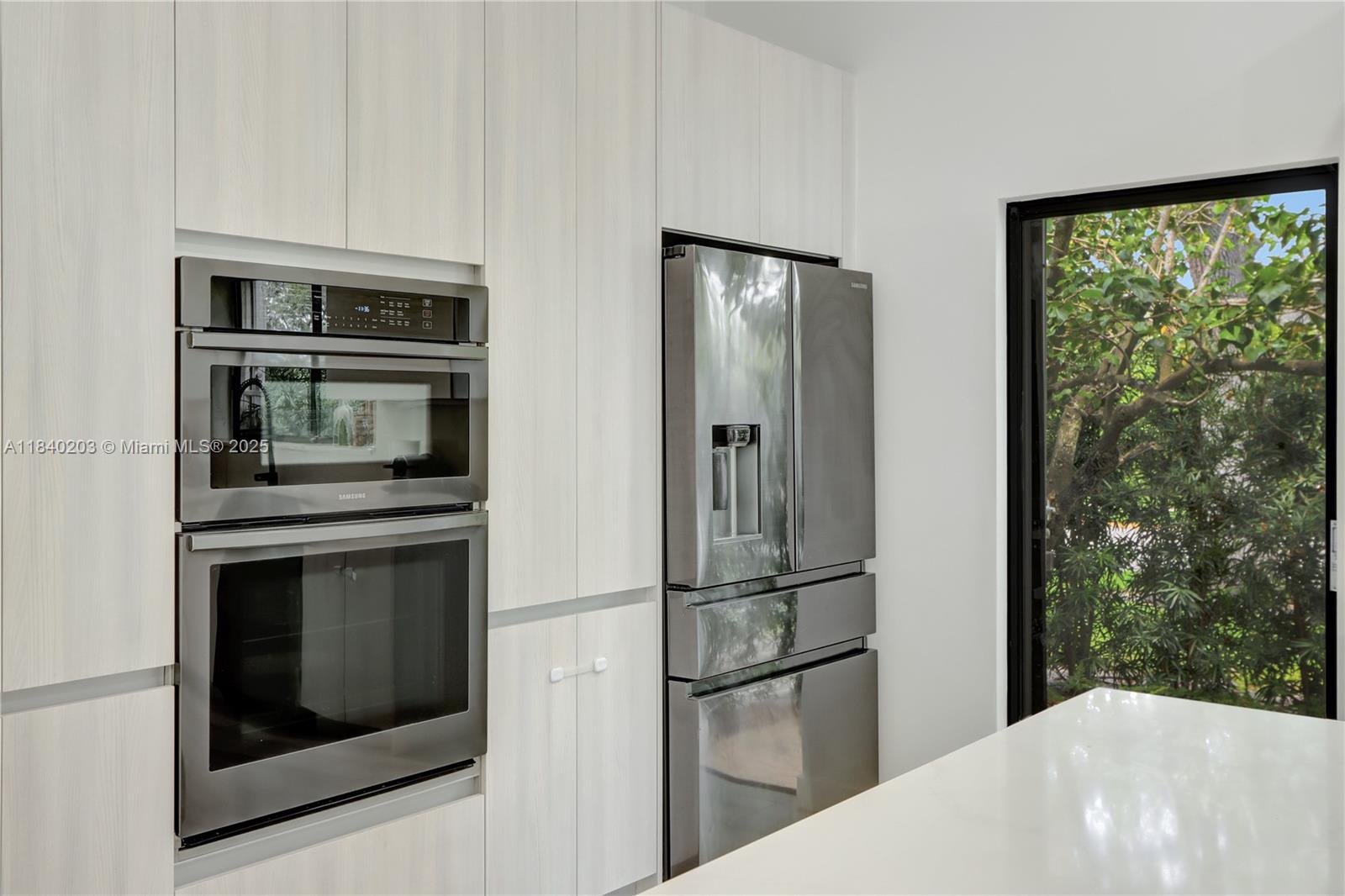 23273 Water Cir, Boca Raton, Florida image 10