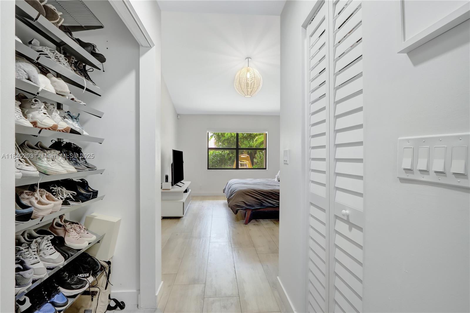 23273 Water Cir, Boca Raton, Florida image 15