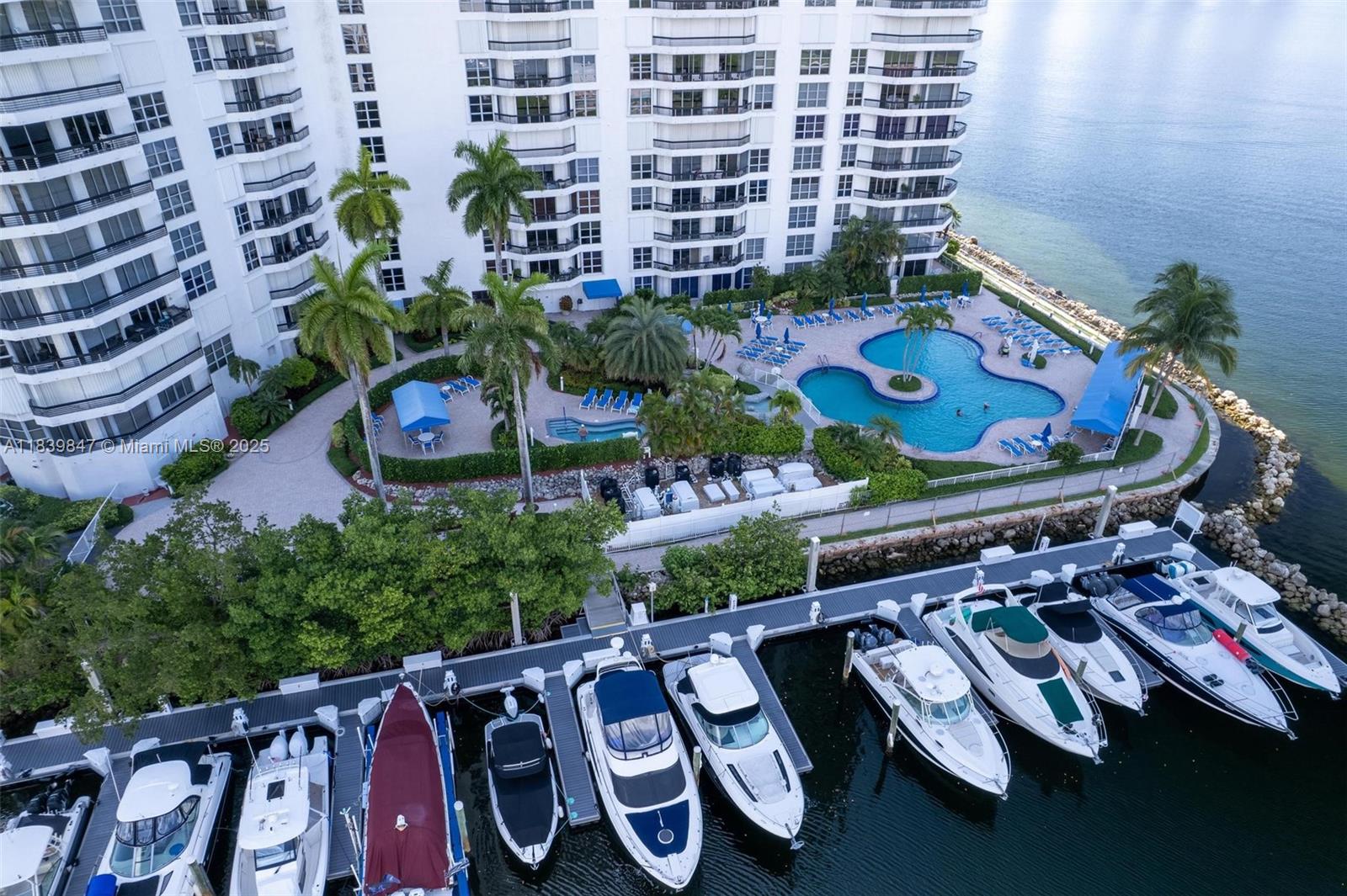3530 Mystic Pointe Dr #2014, Aventura, Florida image 20