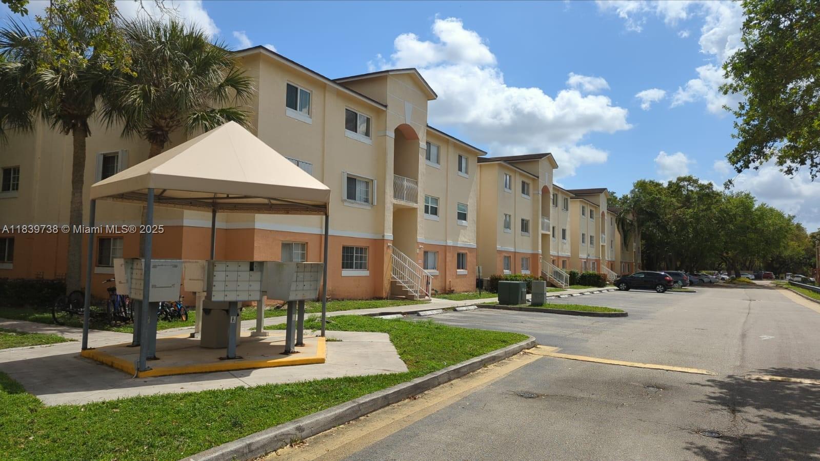 3690 N 56th Ave #916, Hollywood, Florida image 29
