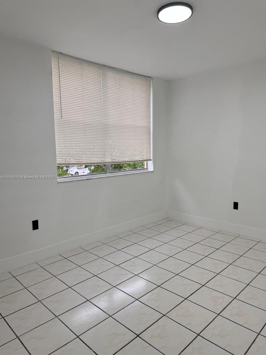 3860 W 11th Ln, Hialeah, Florida image 15