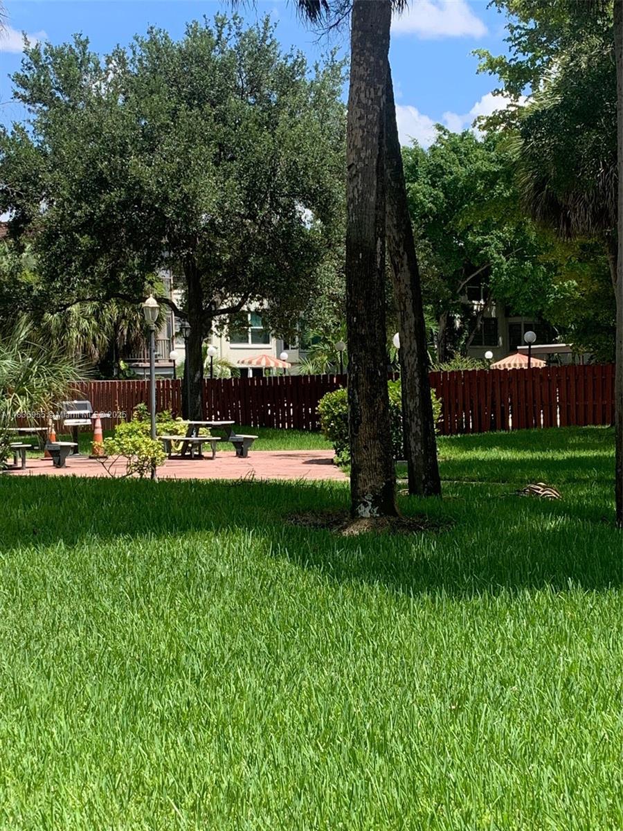 7500 NW 17th St #109, Plantation, Florida image 19