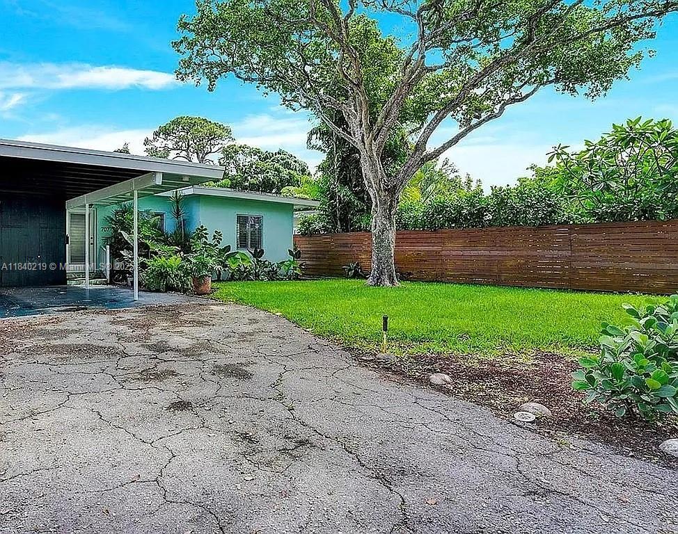 707 SE 11th Ct, Fort Lauderdale, Florida image 2