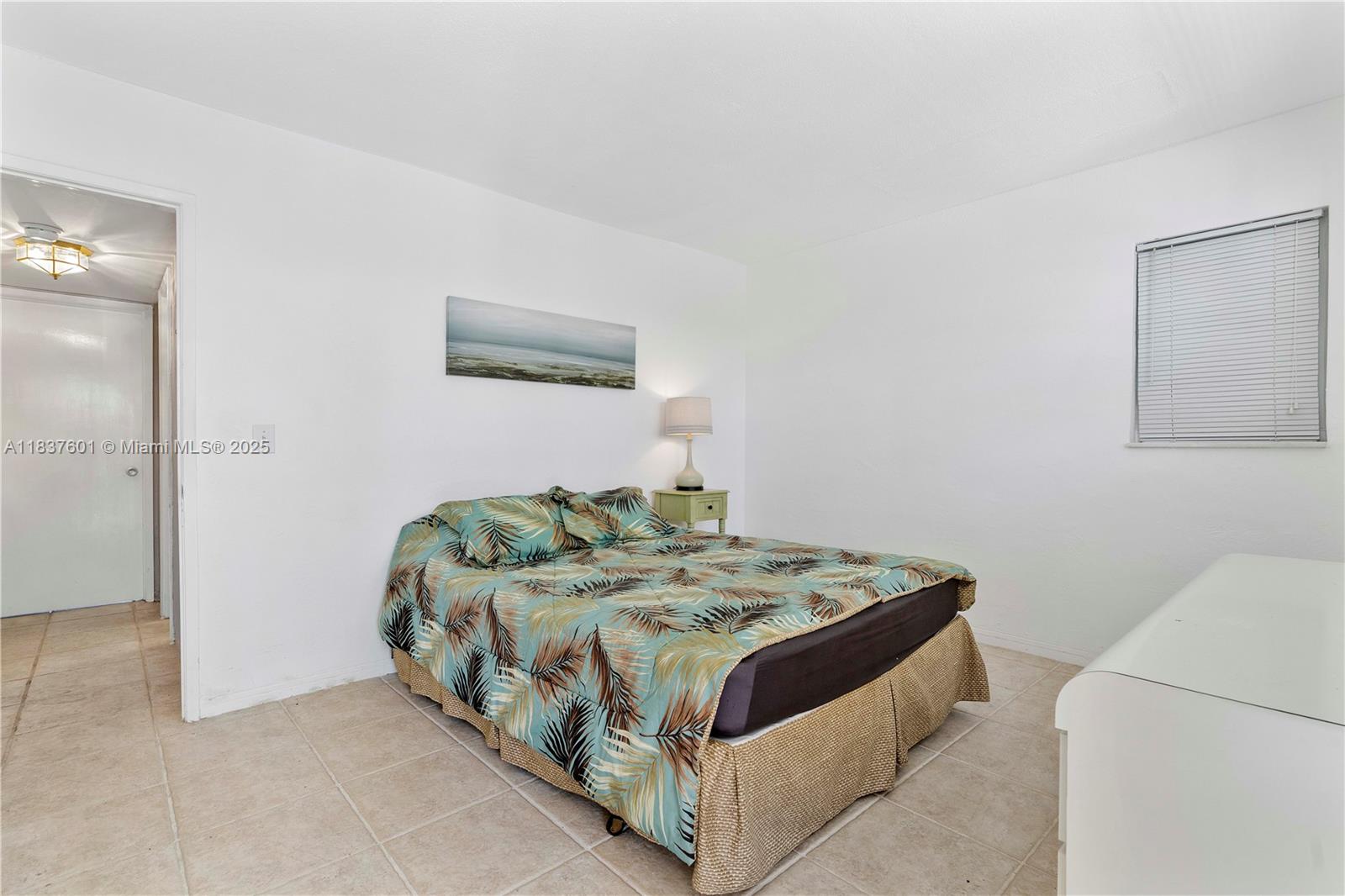 2600 Diana Dr #311, Hallandale Beach, Florida image 18