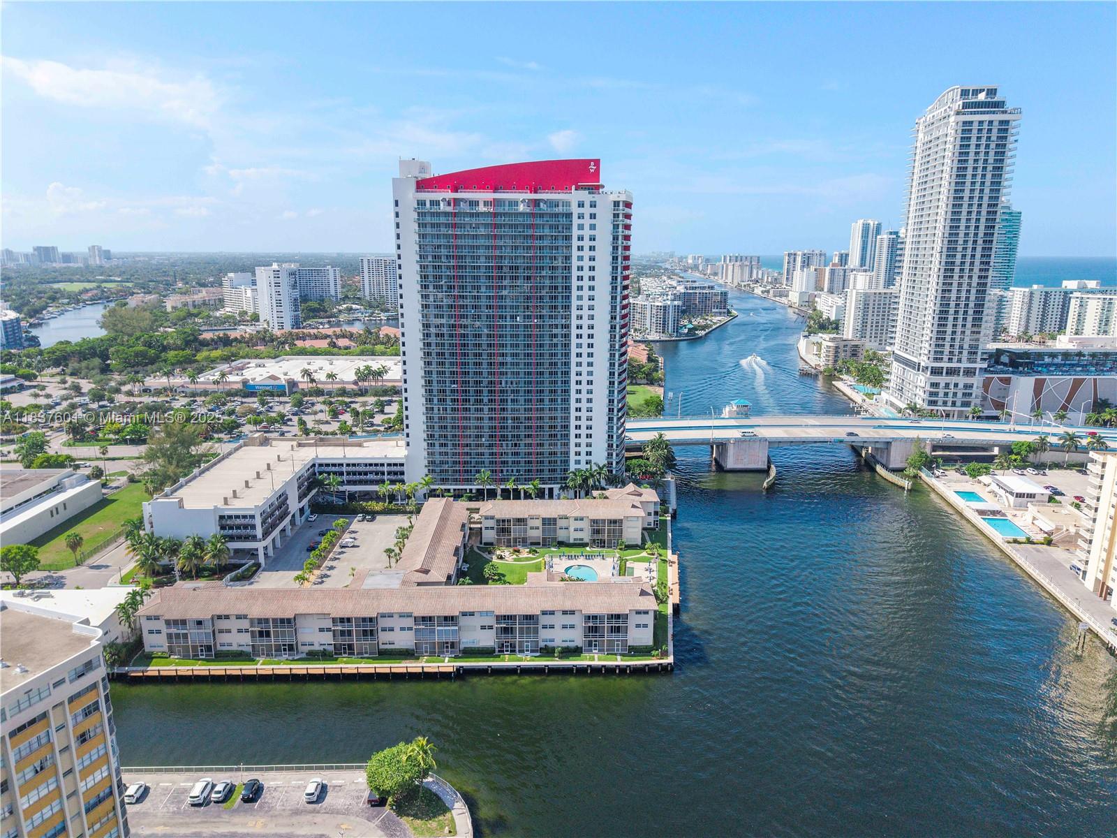 2600 Diana Dr #311, Hallandale Beach, Florida image 4