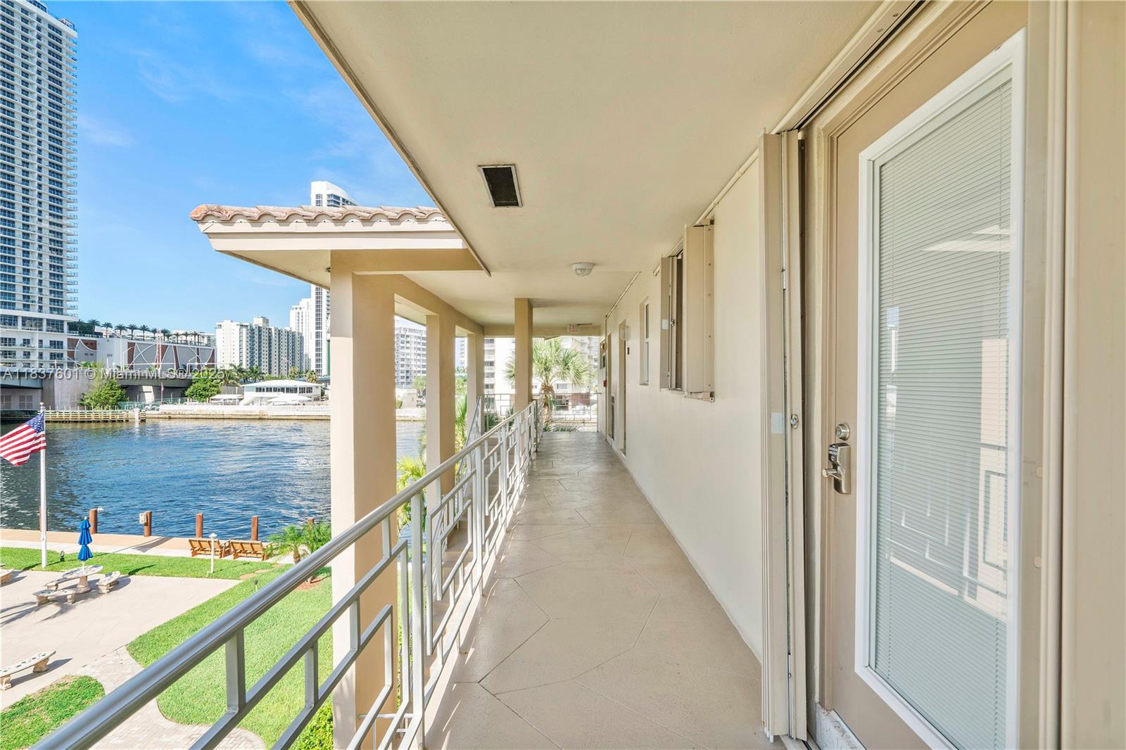 2600 Diana Dr #311, Hallandale Beach, Florida image 9