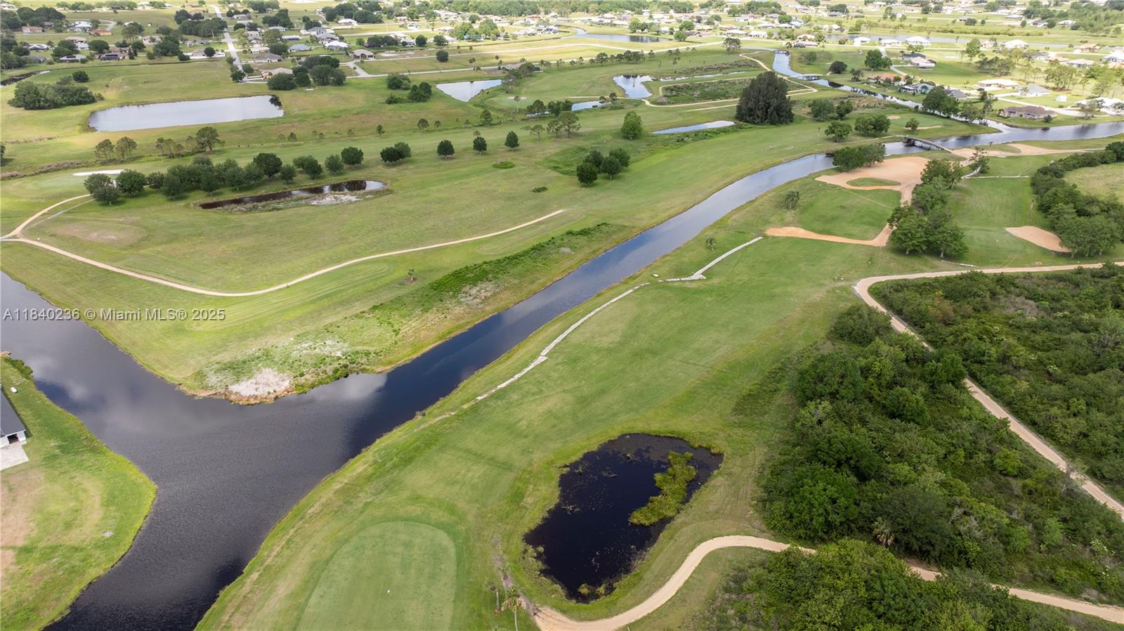 357 Costa Bravo Drive, Sebring, Florida image 36