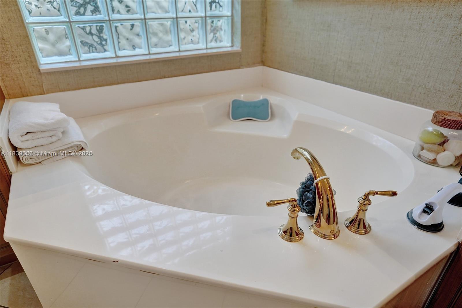 13648 Venice Beach Pt, Delray Beach, Florida image 39