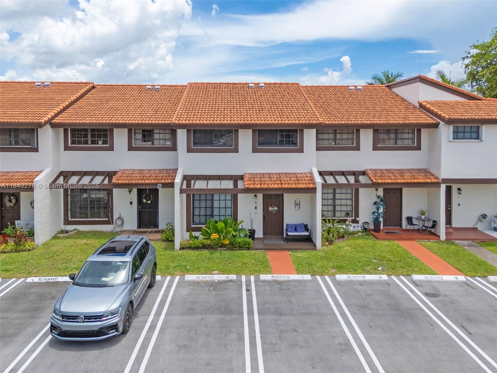 Property photo # 9