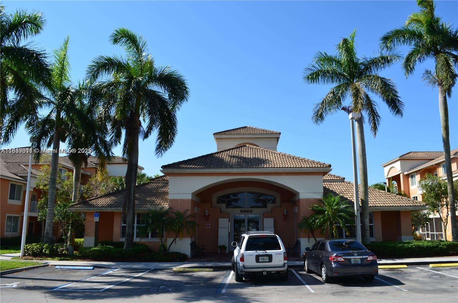 6900 SW 39th St #208J, Davie, Florida image 1