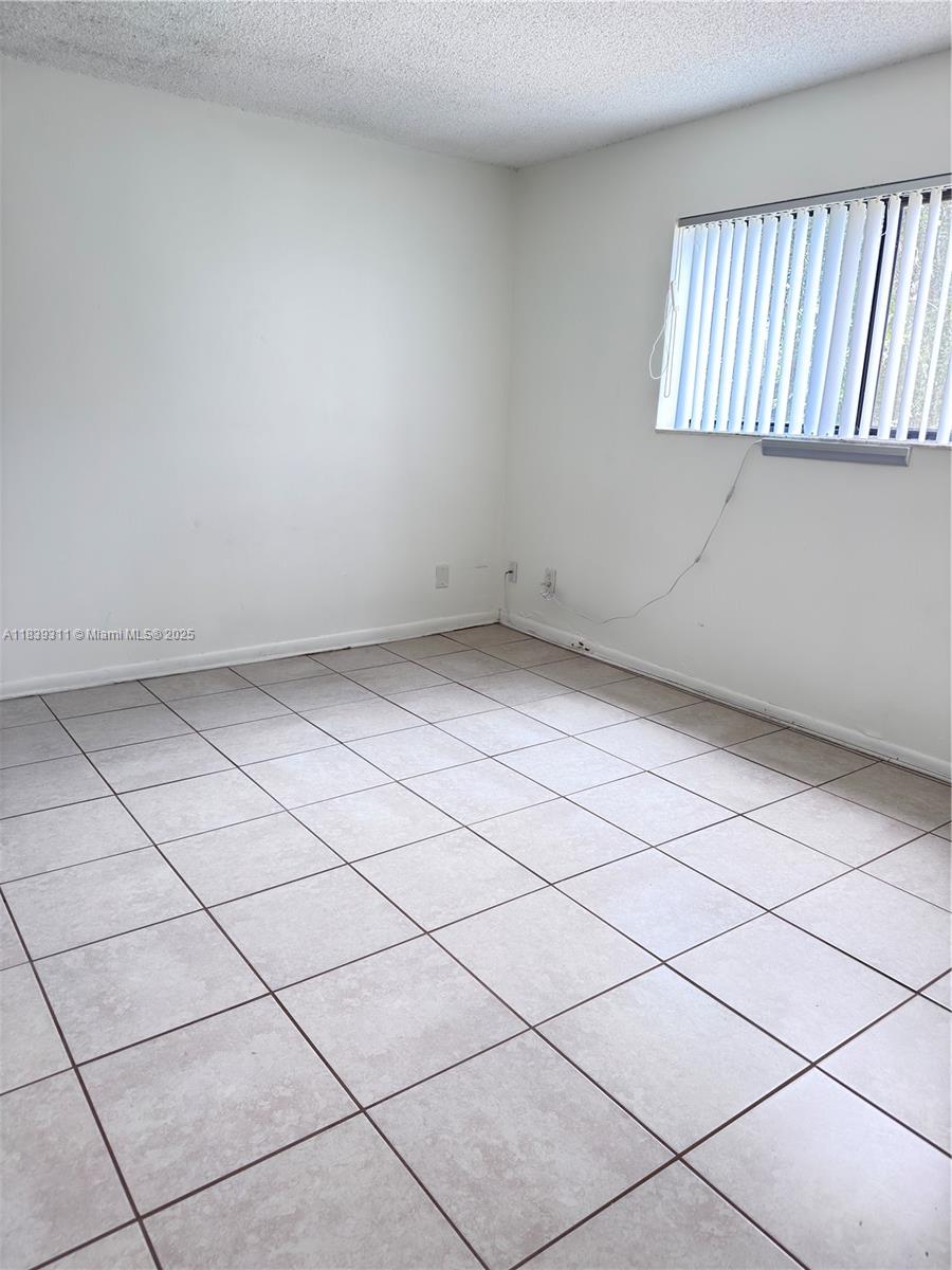 6900 SW 39th St #208J, Davie, Florida image 10