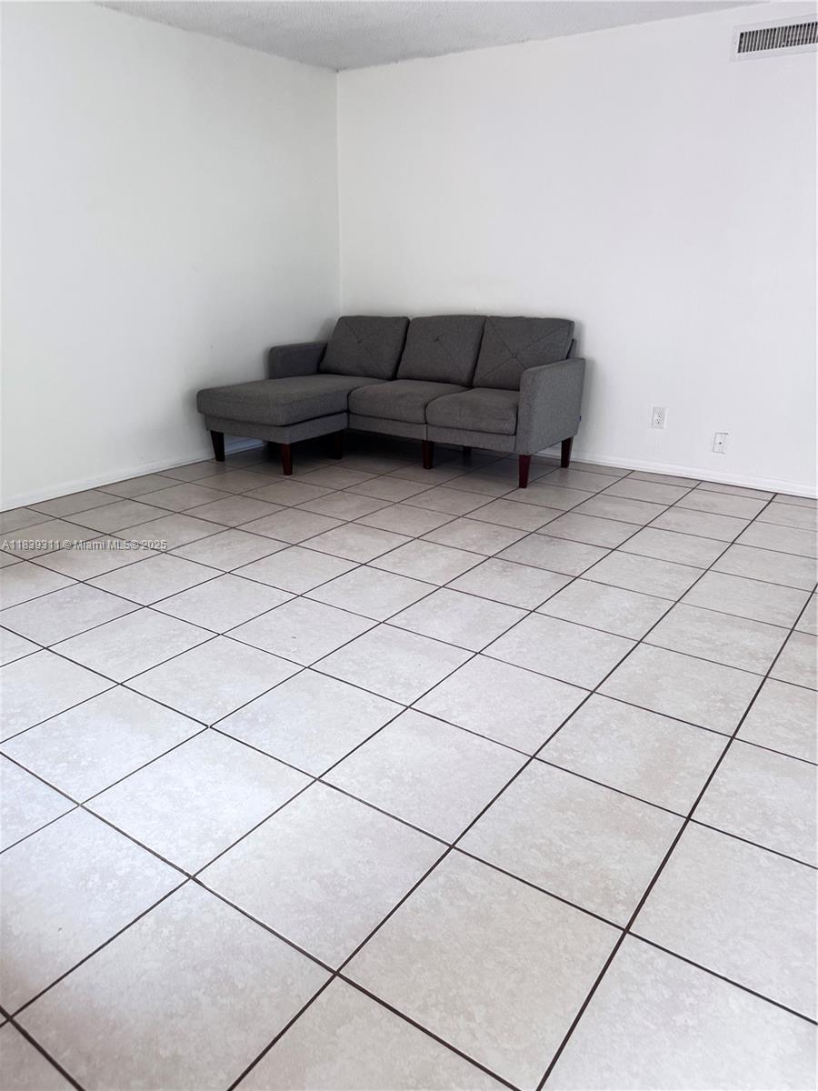 6900 SW 39th St #208J, Davie, Florida image 12