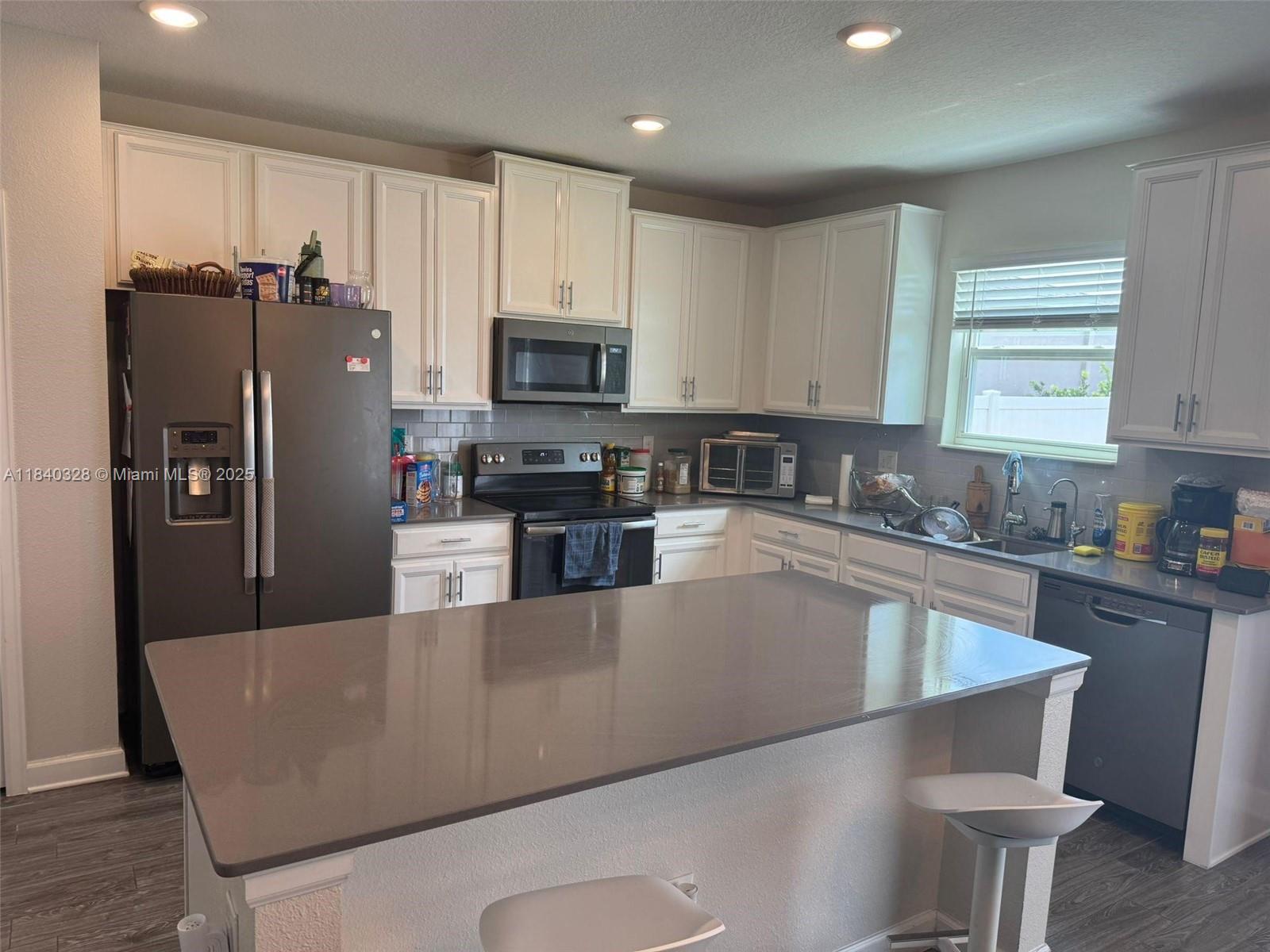 144 Taft Dr, Davenport, Florida image 2