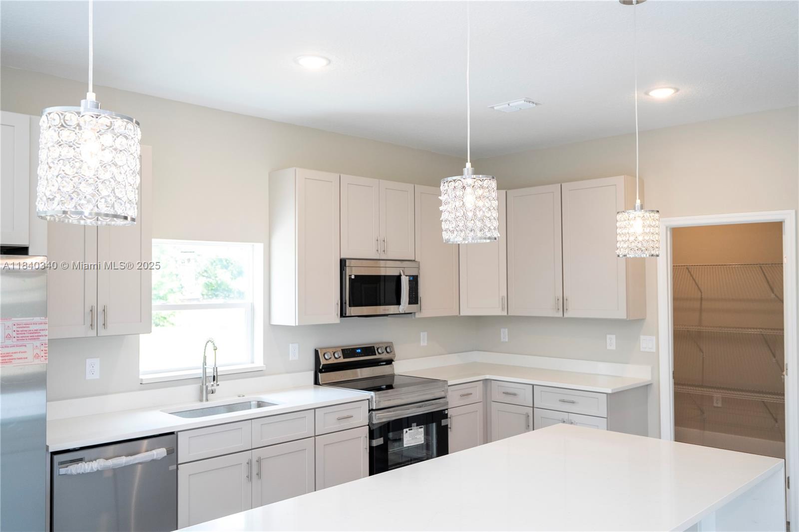 7916 Granada Rd, Sebring, Florida image 4