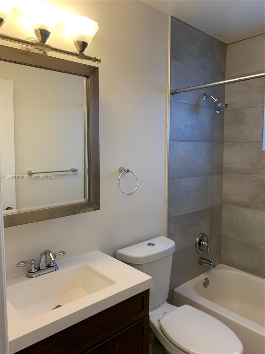 805 NW 12th Ave, Fort Lauderdale, Florida image 19