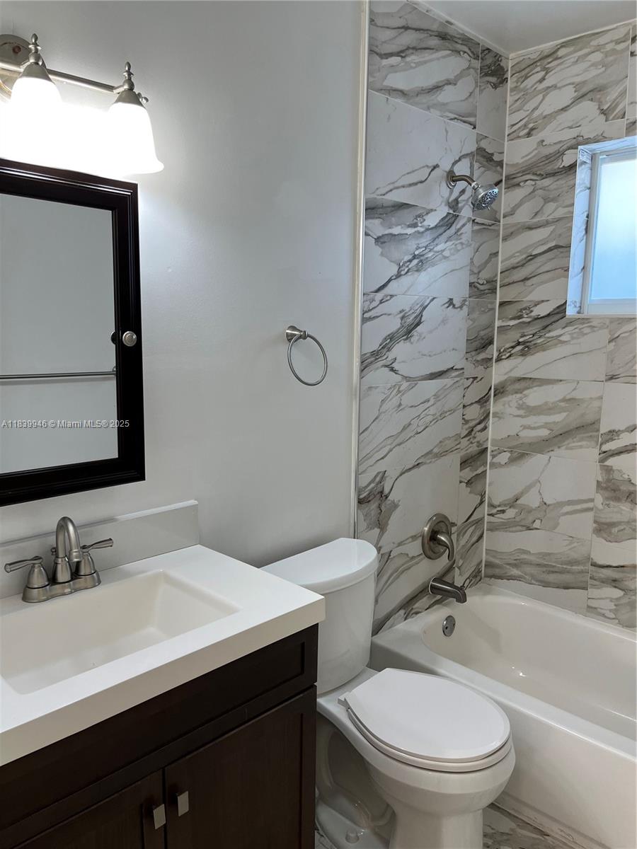 805 NW 12th Ave, Fort Lauderdale, Florida image 20