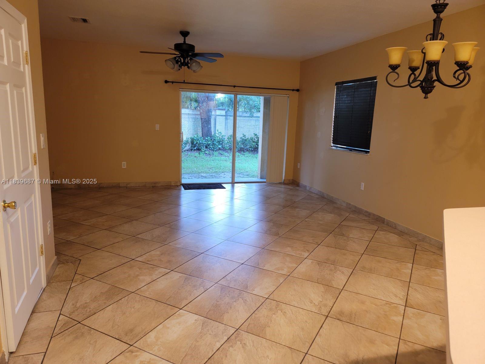 570 Princess Dr, Margate, Florida image 6
