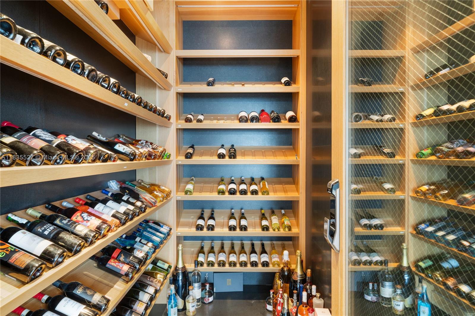 126 W San Marino Dr, Miami Beach, Florida image 24