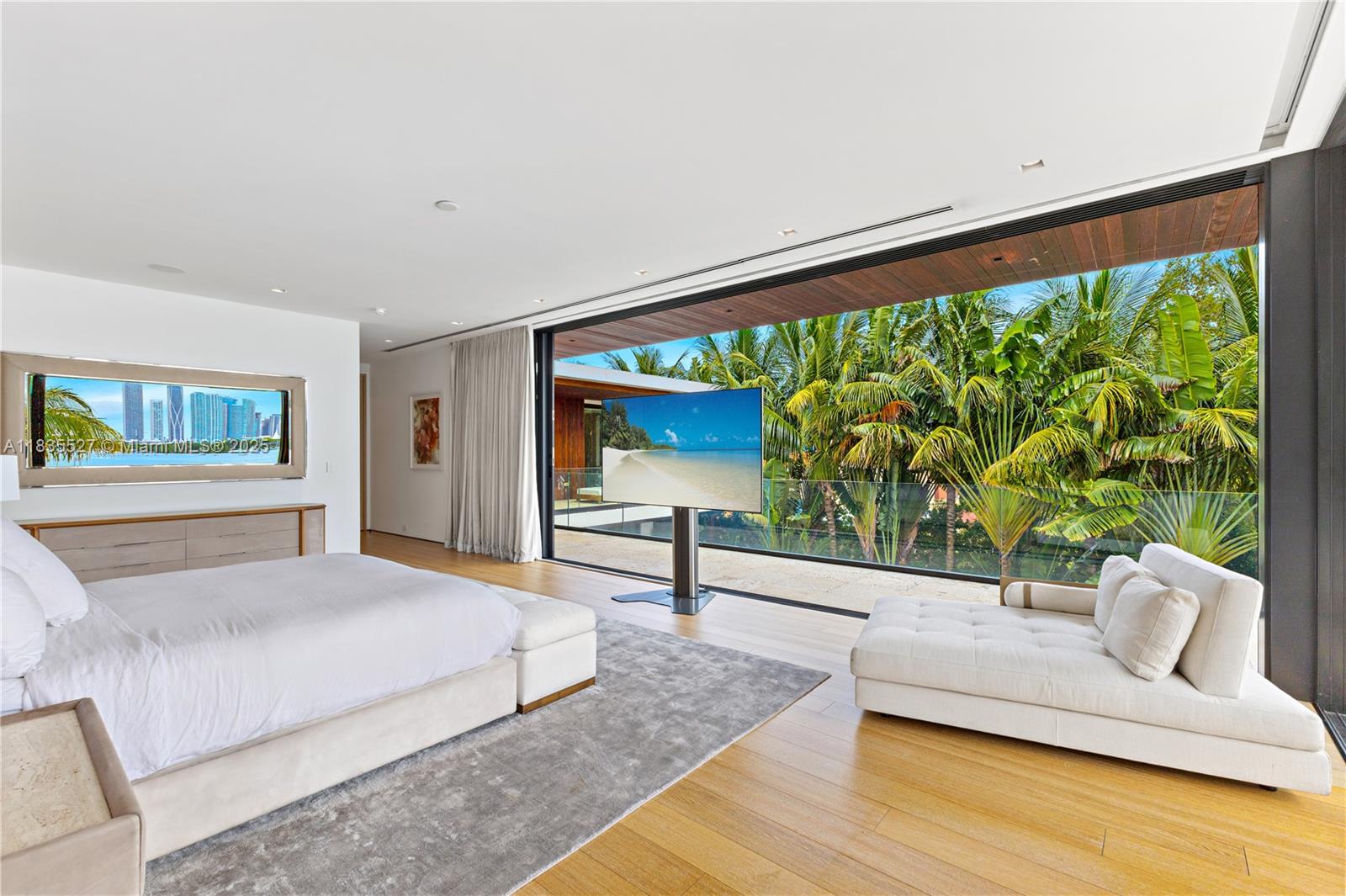 126 W San Marino Dr, Miami Beach, Florida image 38