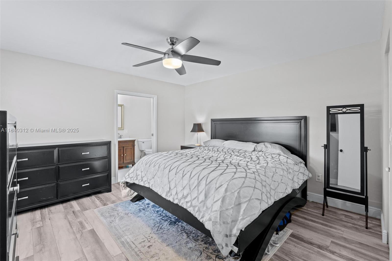 535 Radford Ter, Davie, Florida image 13