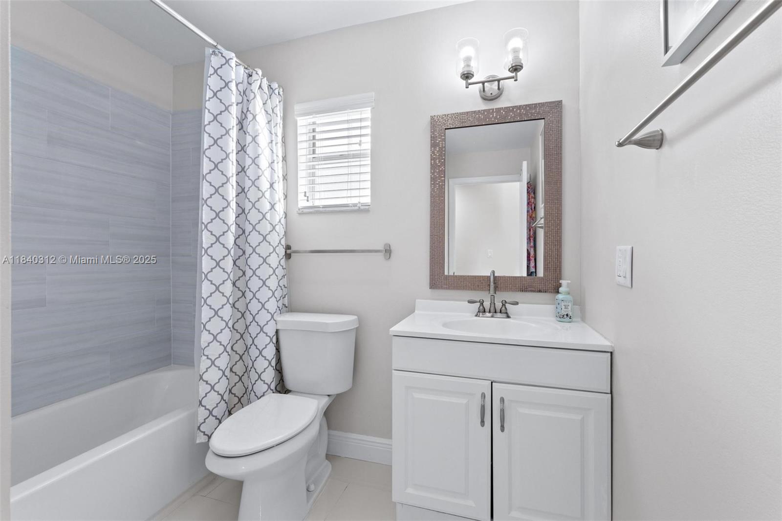 535 Radford Ter, Davie, Florida image 18