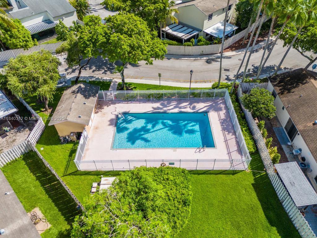 535 Radford Ter, Davie, Florida image 25