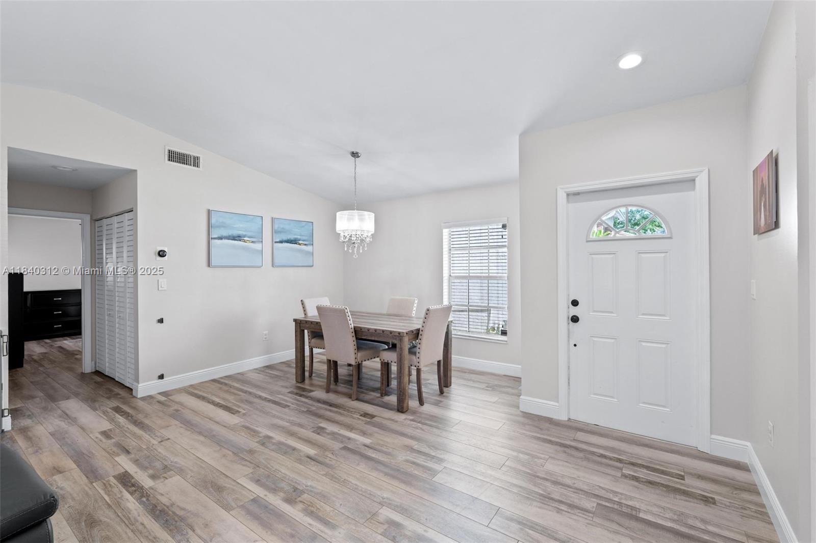 535 Radford Ter, Davie, Florida image 5
