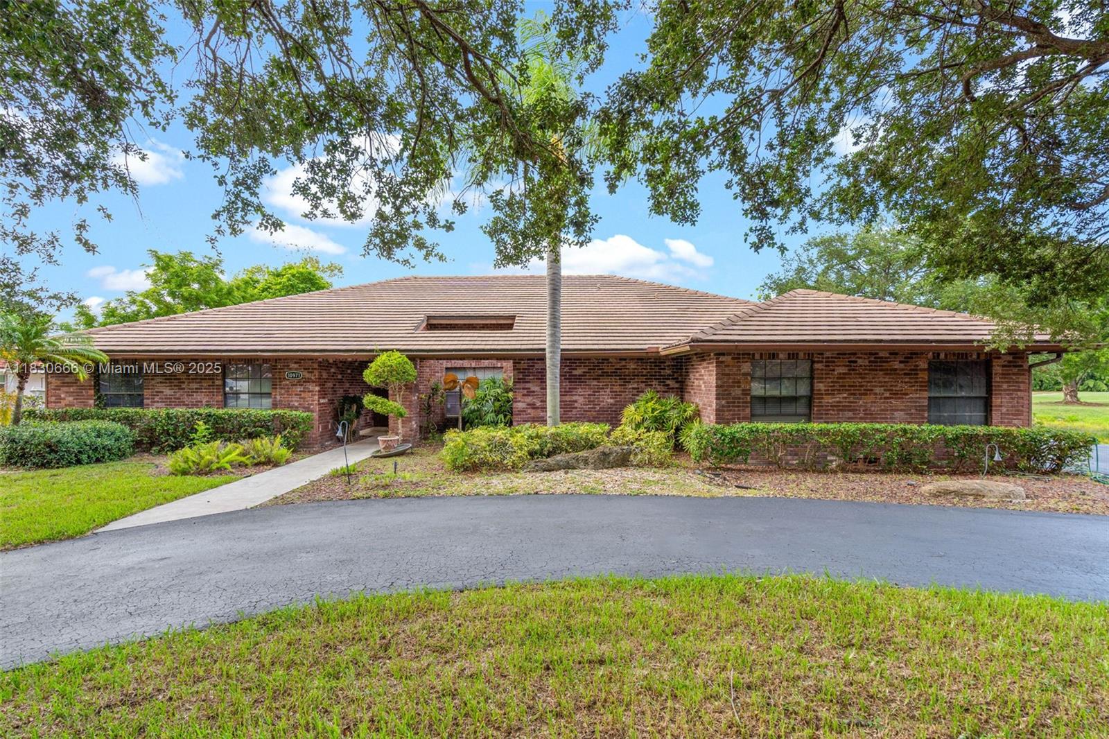 10971 NW 24th St, Coral Springs, Florida image 4