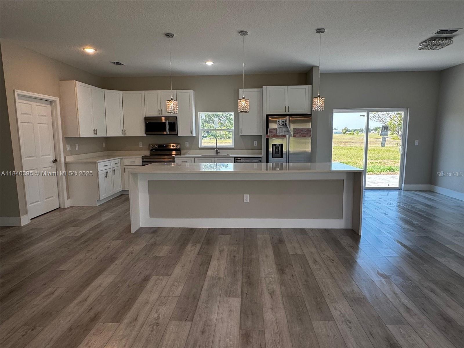 8600 Castile Rd, Sebring, Florida image 10