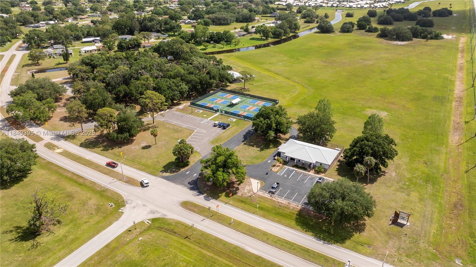 8600 Castile Rd, Sebring, Florida image 35