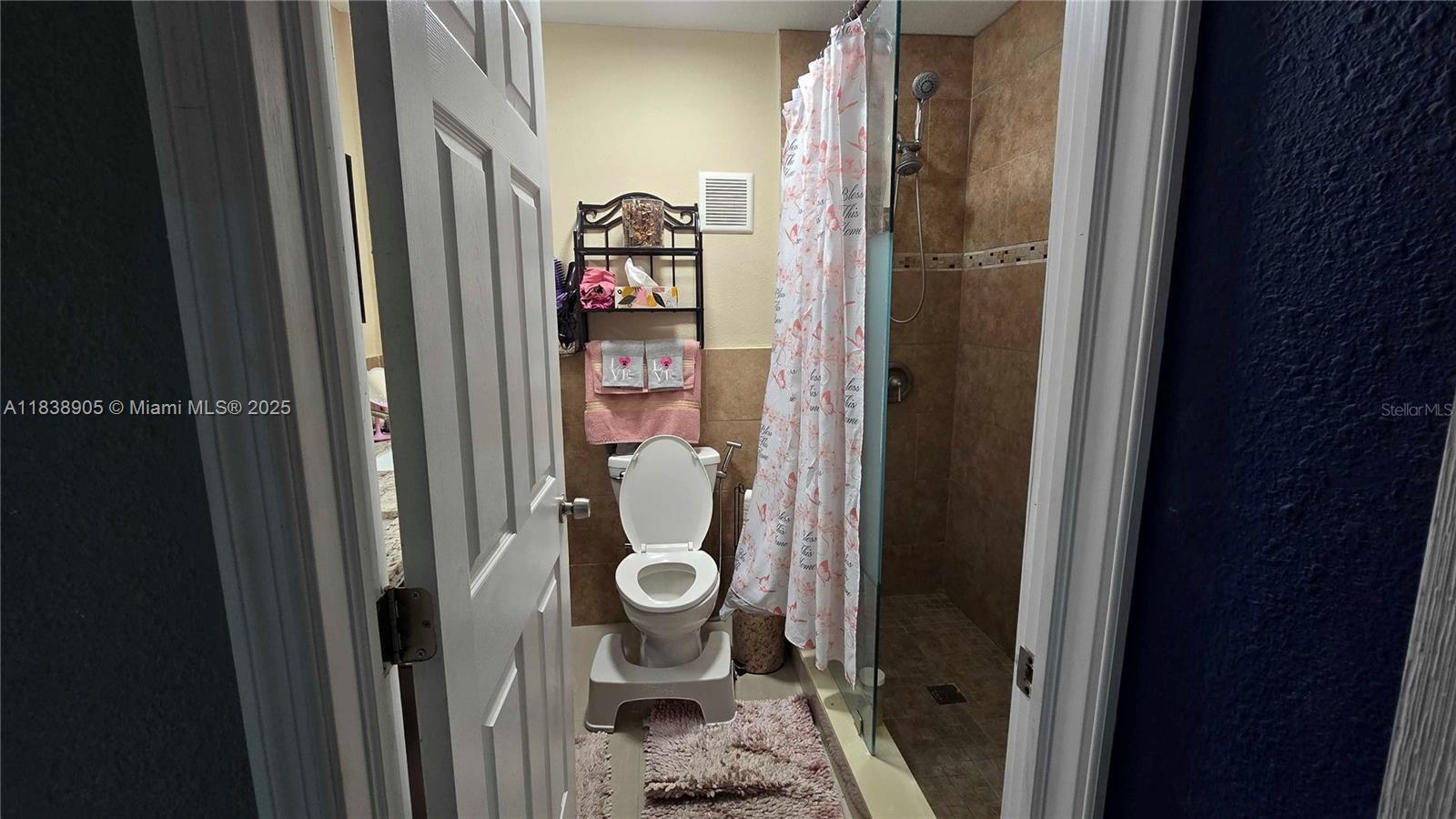 1610 S 22nd Ave, Hollywood, Florida image 32