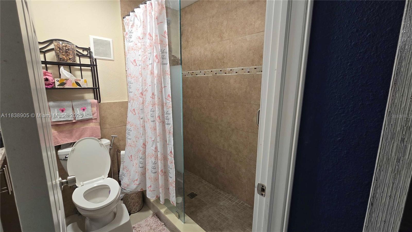 1610 S 22nd Ave, Hollywood, Florida image 33