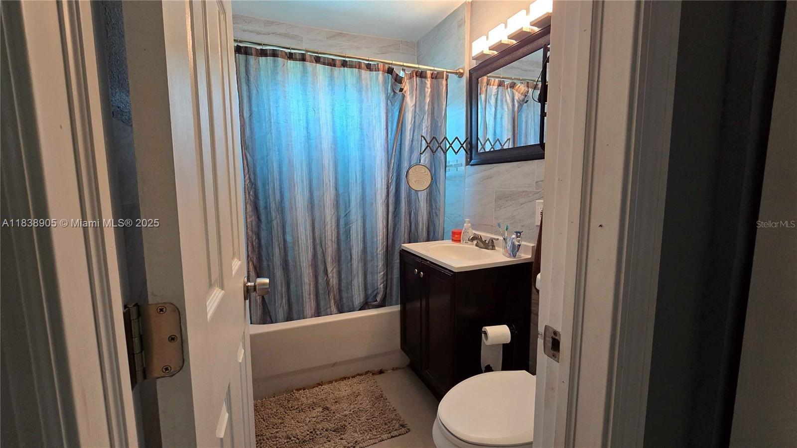 1610 S 22nd Ave, Hollywood, Florida image 44