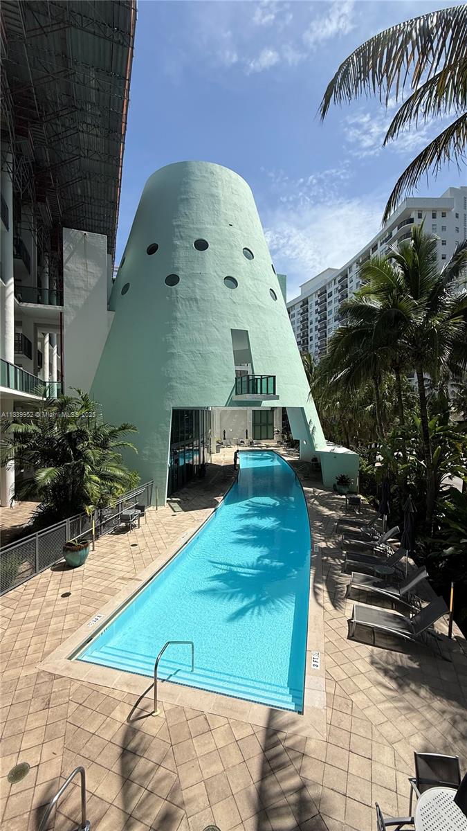 6000 Collins Ave #323, Miami Beach, Florida image 27