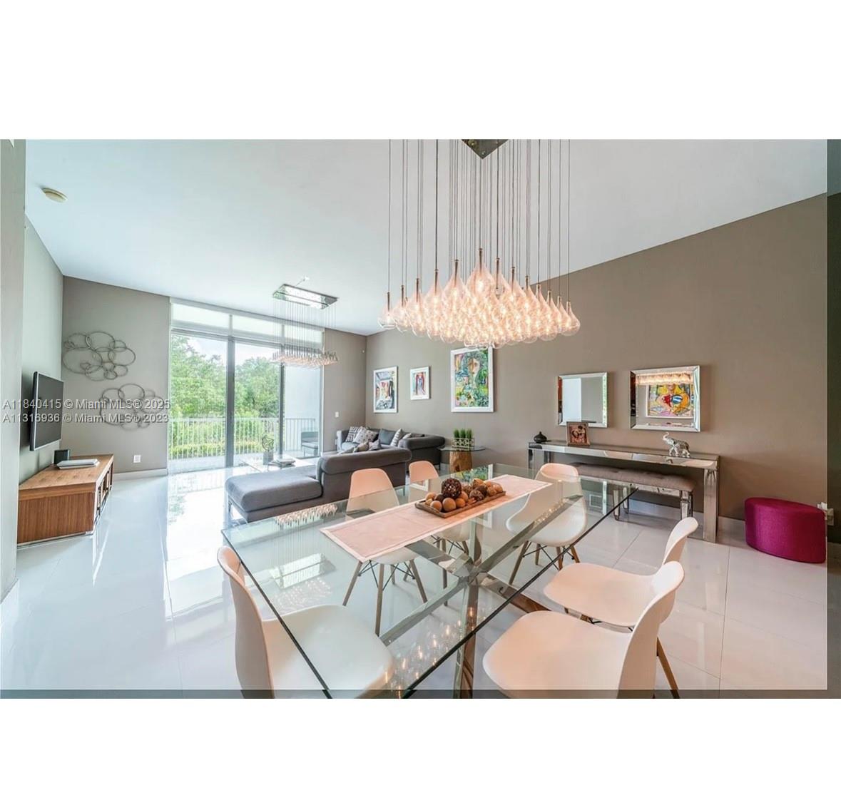 14951 Royal Oaks Ln #102, North Miami, Florida image 4