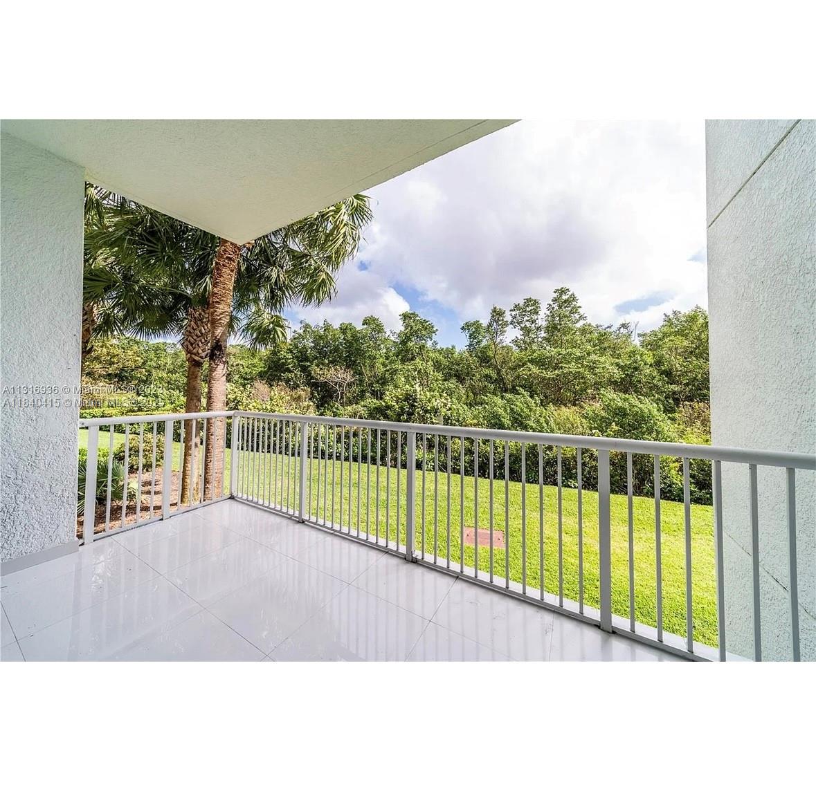 14951 Royal Oaks Ln #102, North Miami, Florida image 5