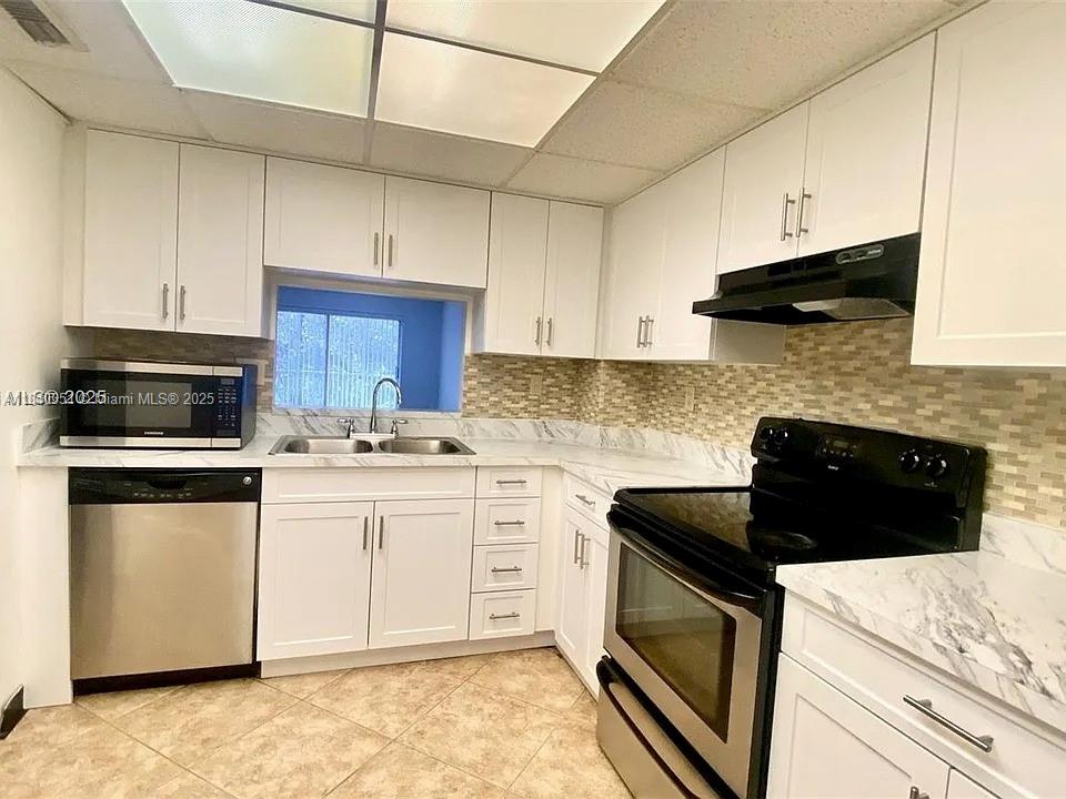 Property photo # 9