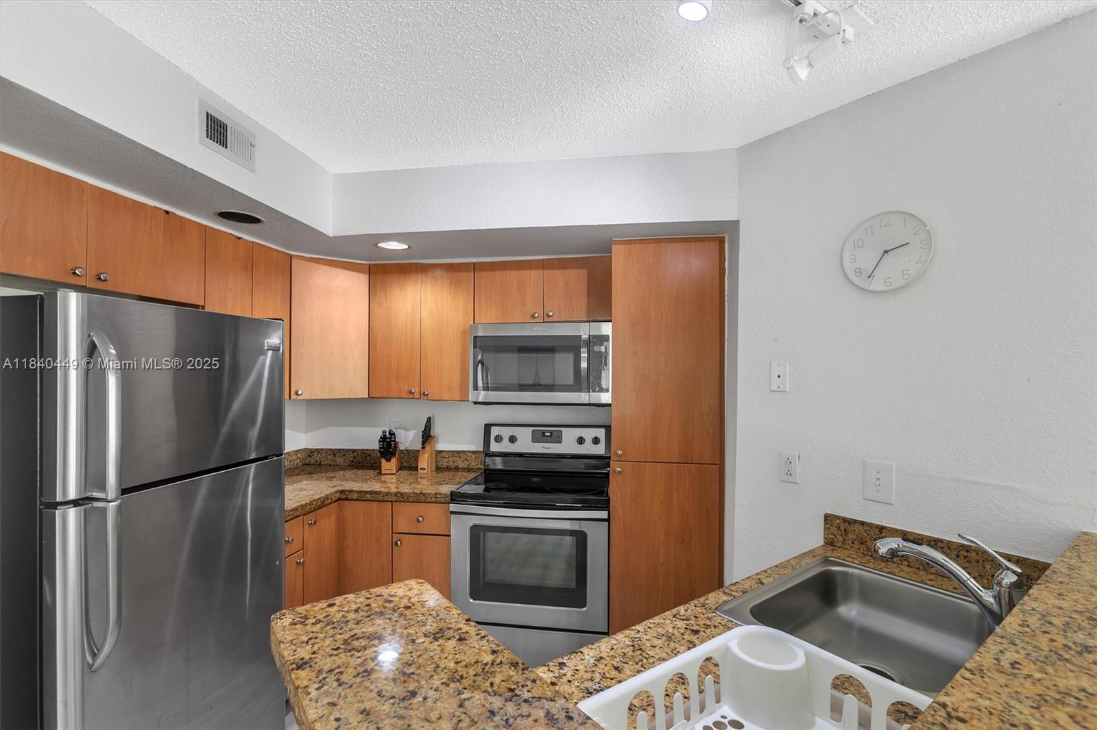 Residential, Sunrise, Florida image 24