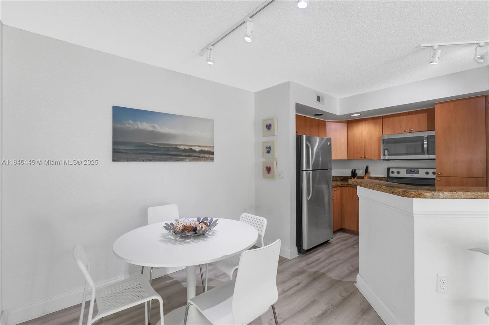 Residential, Sunrise, Florida image 27