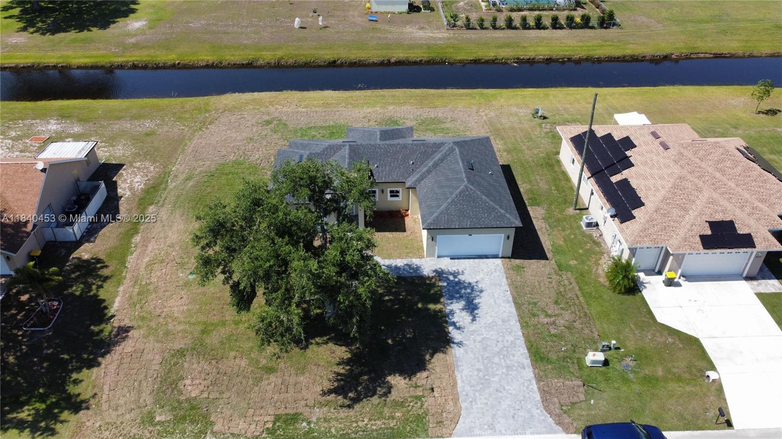 6741 Heavitree Drive, Sebring, Florida image 22