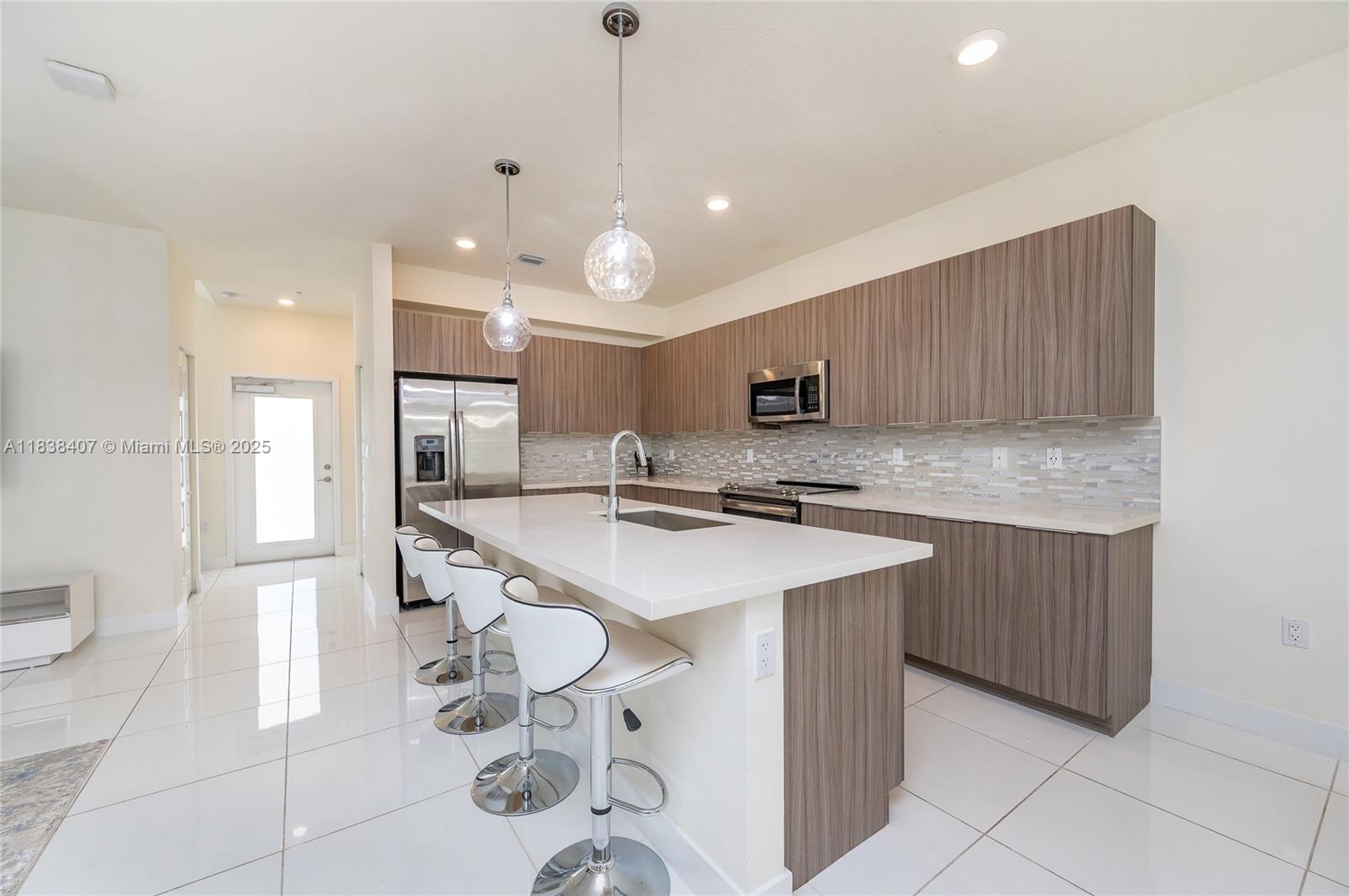 Property photo # 7