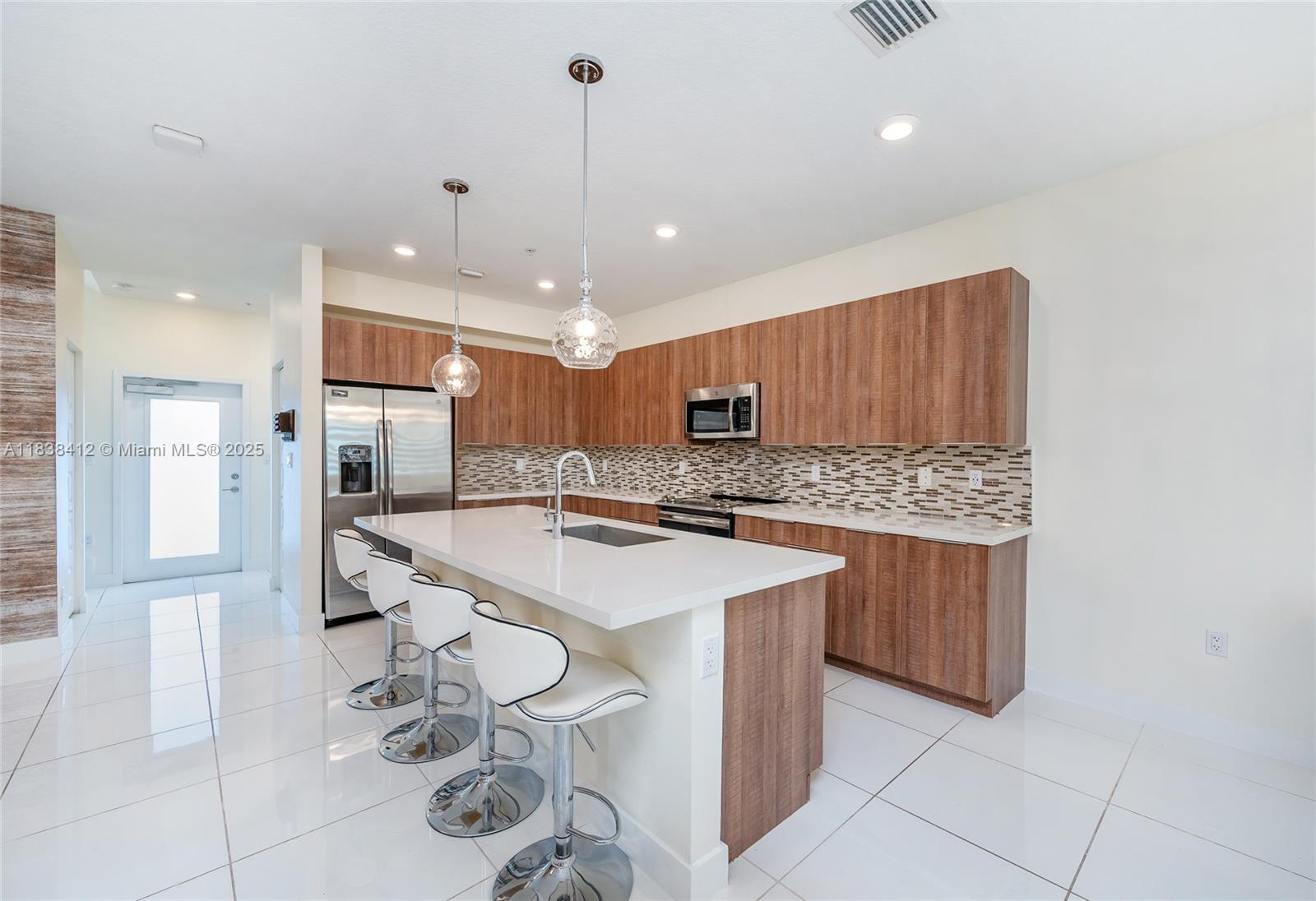 Property photo # 8
